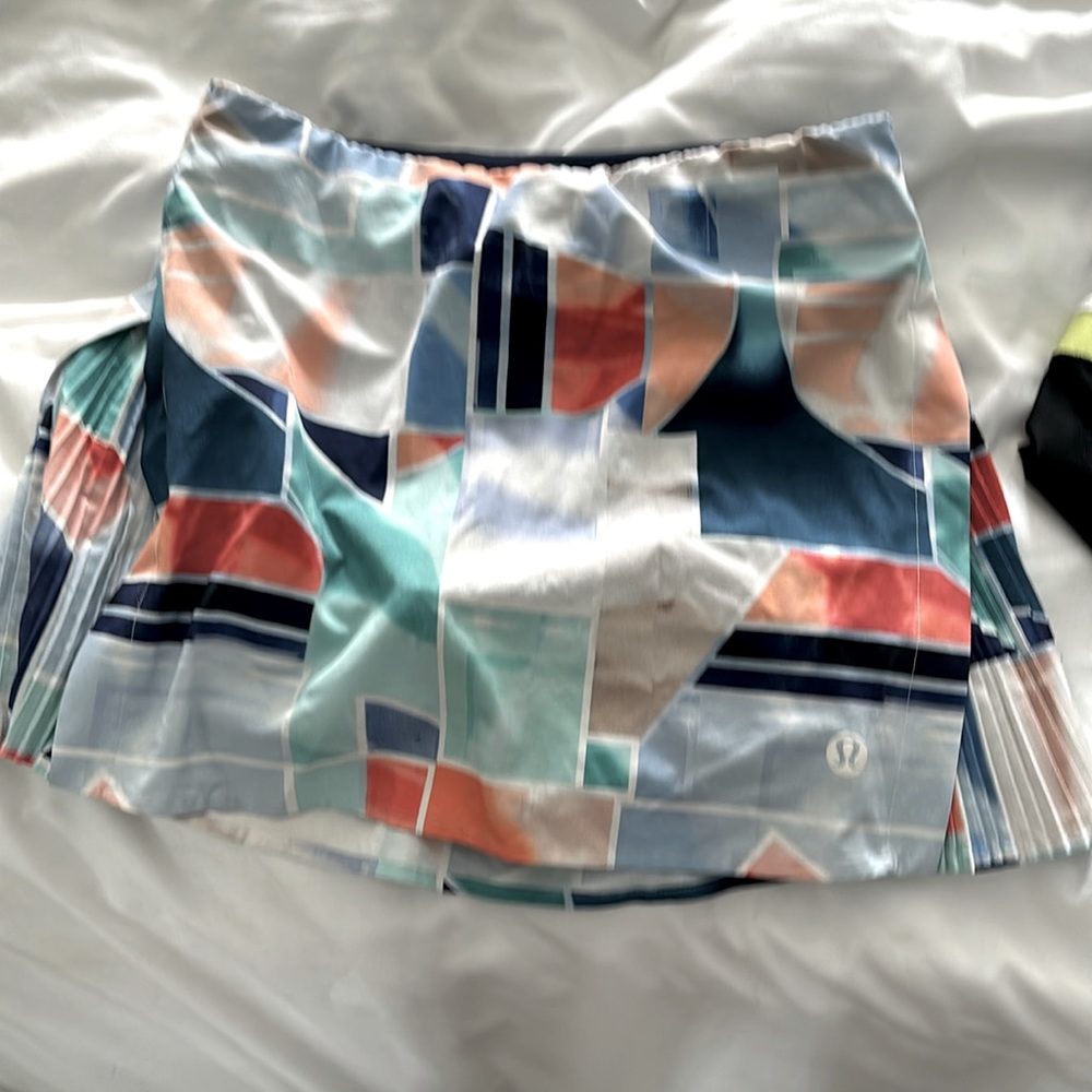Lululemon skirt